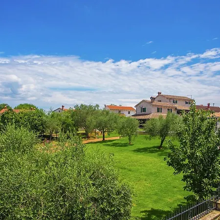 Villa Quaint In With Swimming Pool Selina